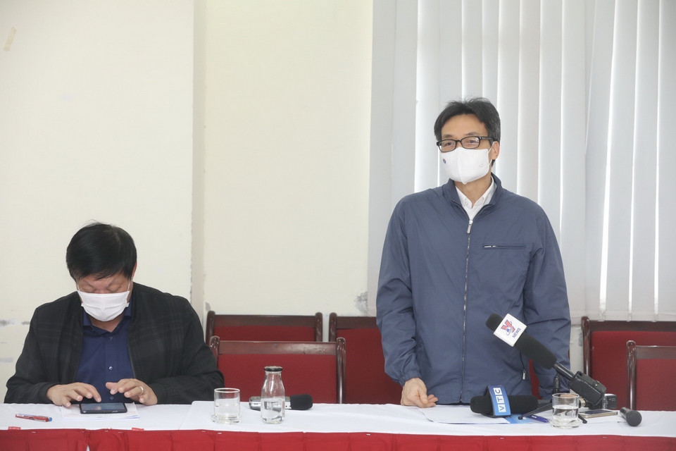 Phó Thủ tướng Vũ Đức Đam phát biểu tại buổi làm việc. (Ảnh: Minh Quyết/TTXVN)