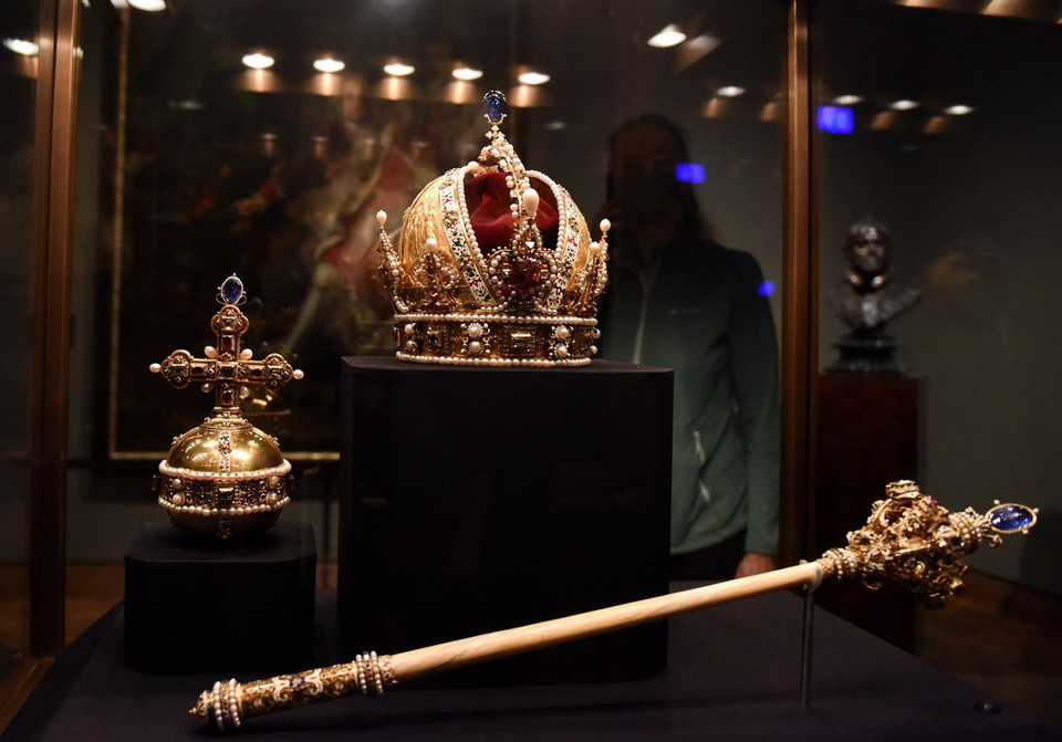 Kho bạc hoàng gia ở Vienna (Áo) nằm trong Cung điện Hofburg, trưng bày nhiều cổ vật và trang sức quý giá. (Ảnh: THX/TTXVN)