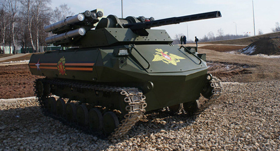 Robot mang súng và tên lửa Ural 9. (Nguồn: Sputnik)