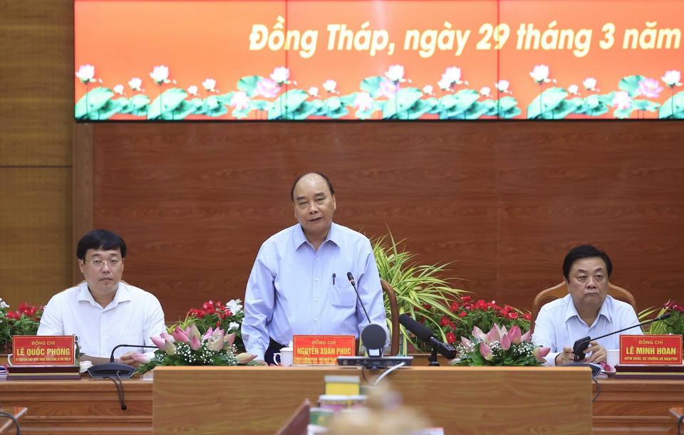 Chủ tịch nước Nguyễn Xuân Phúc phát biểu tại buổi làm việc. (Ảnh: Thống Nhất/TTXVN)