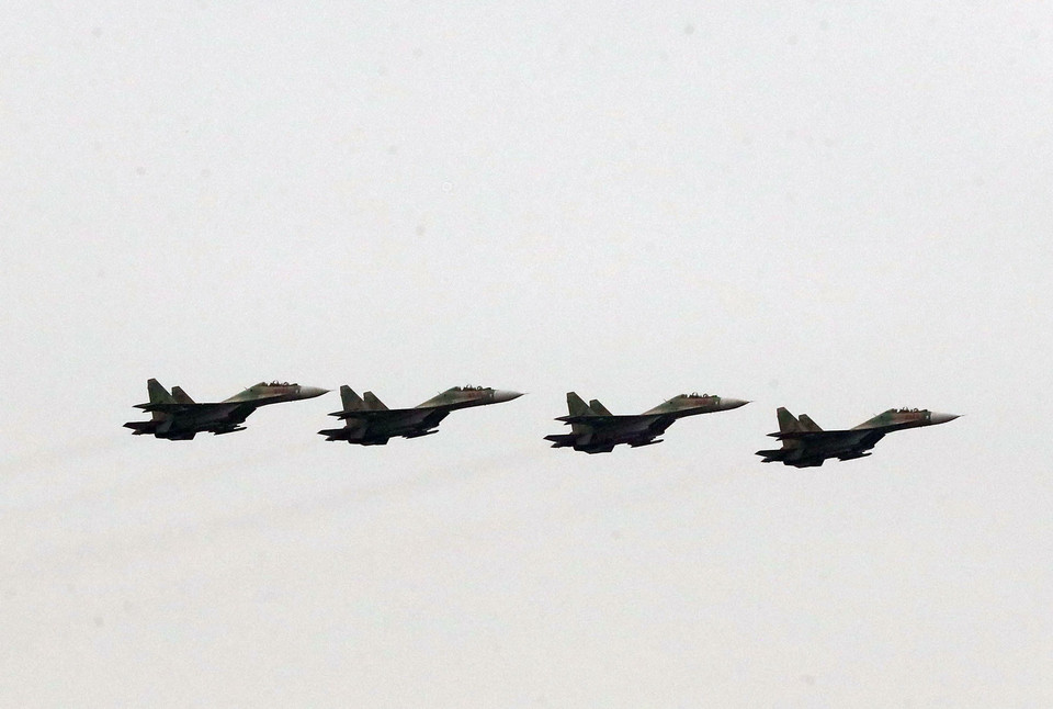 Đây cũng là dịp để đơn vị rèn luyện, chứng minh sự tinh nhuệ, vững mạnh của không quân Việt Nam, luôn sẵn sàng chiến đấu, bảo vệ Tổ quốc; đồng thời cùng bạn bè quốc tế tham gia vào các hoạt động chung vì sự tiến bộ, hòa bình, hợp tác và phát triển. (Ảnh: Trọng Đức/TTXVN)