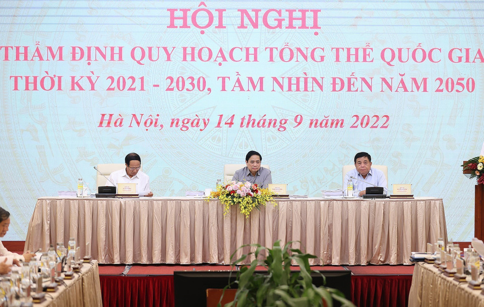 Các lãnh đạo chủ trì hội nghị.(Ảnh: Dương Giang/TTXVN) 