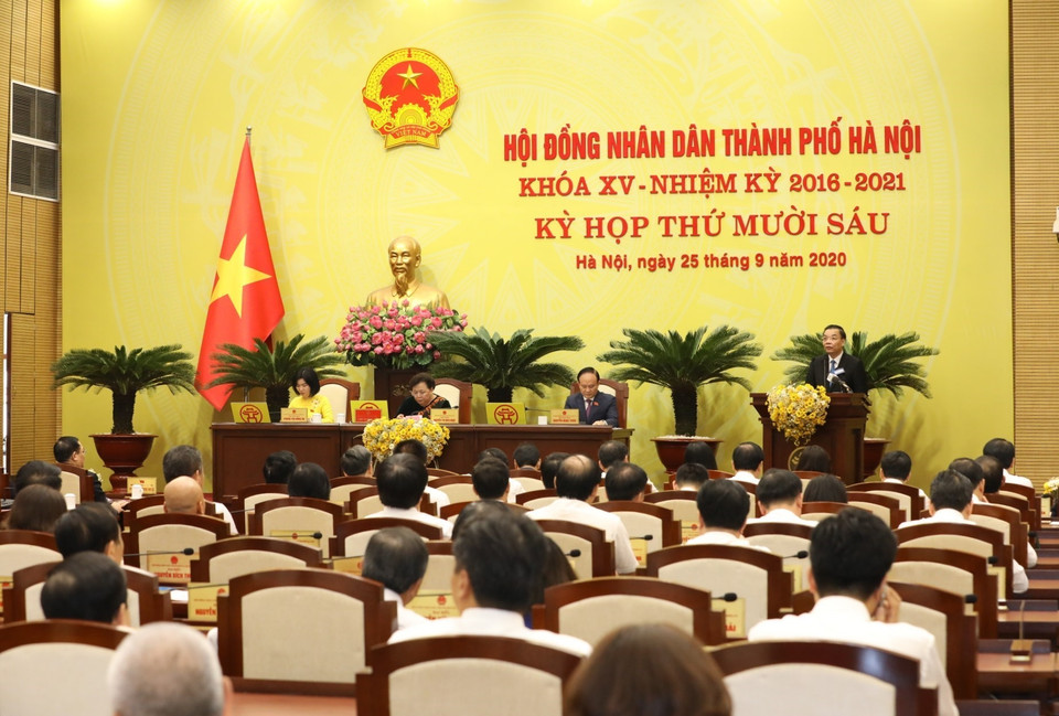 Sáng 25/9 tại trụ sở Hội đồng Nhân dân-Ủy ban Nhân dân thành phố Hà Nội, Kỳ họp thứ 16, Hội đồng Nhân dân thành phố Hà Nội khóa XV chính thức khai mạc. (Ảnh: Văn Điệp/TTXVN)