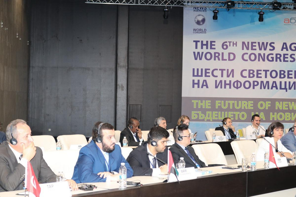 Phó Tổng giám đốc TTXVN Lê Quốc Minh (thứ hai, hàng đầu từ trái sang) tham dự Lễ khai mạc NAWC lần thứ 6. (Ảnh: Ngọc Biên/TTXVN) 