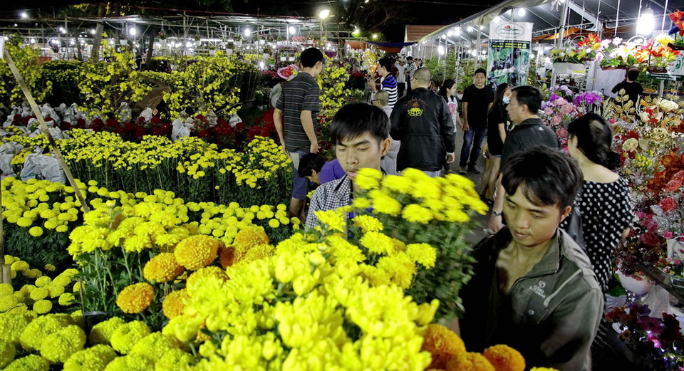 Gian hàng hoa tết tại Hội hoa xuân Phú Mỹ Hưng.