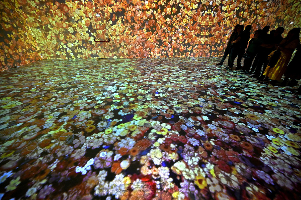 Một tác phẩm của Vincent van Gogh tại triển lãm. (Ảnh: AFP/TTXVN)