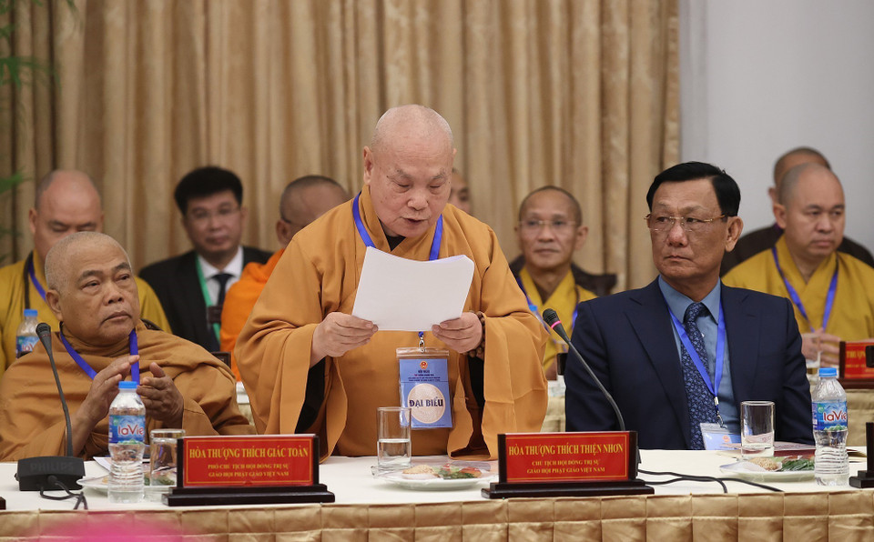 Hòa thượng Thích Thiện Nhơn, Chủ tịch Hội đồng Trị sự Giáo hội Phật giáo Việt Nam, phát biểu. (Ảnh: Dương Giang/TTXVN)