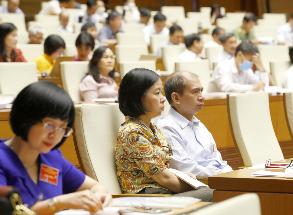 Tổng Giám đốc Thông tấn xã Việt Nam Vũ Việt Trang (thứ hai từ phải sang) và các đại biểu dự hội nghị. (Ảnh: Phương Hoa/TTXVN)