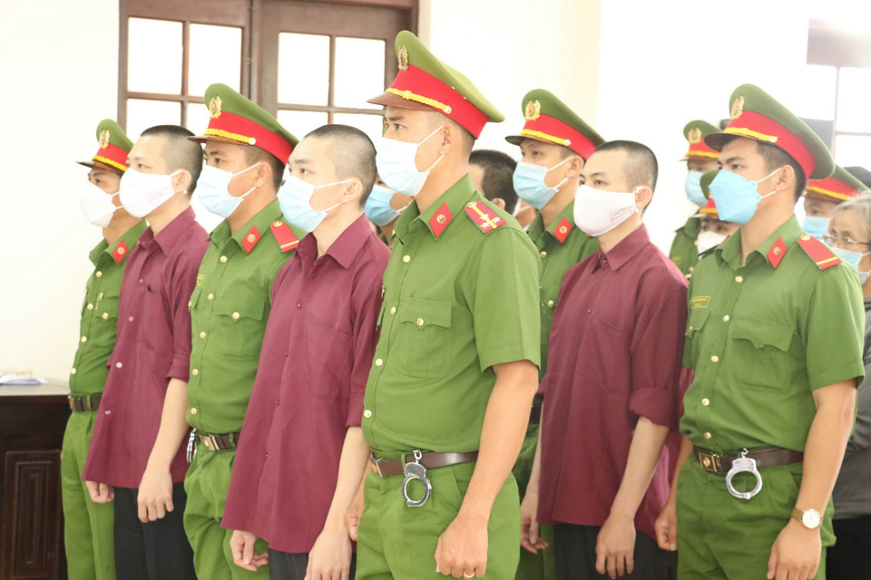 Ngoài bị cáo Lê Tùng Vân, các bị cáo bị truy tố đều có mặt tại phiên tòa. (Ảnh: Bùi Giang/TTXVN)