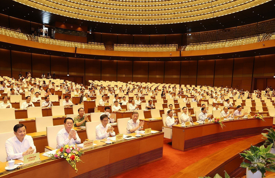 Các vị lãnh đạo Đảng, Nhà nước và các đại biểu dự hội nghị. (Ảnh: Trí Dũng/TTXVN)