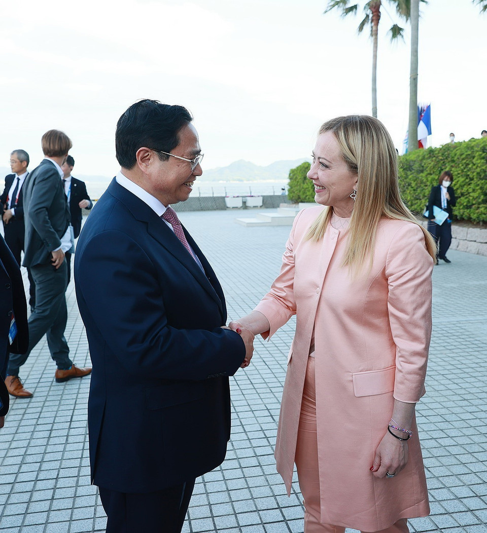 Thủ tướng Phạm Minh Chính và Thủ tướng Italy Giorgia Meloni. (Ảnh: Dương Giang/TTXVN) 