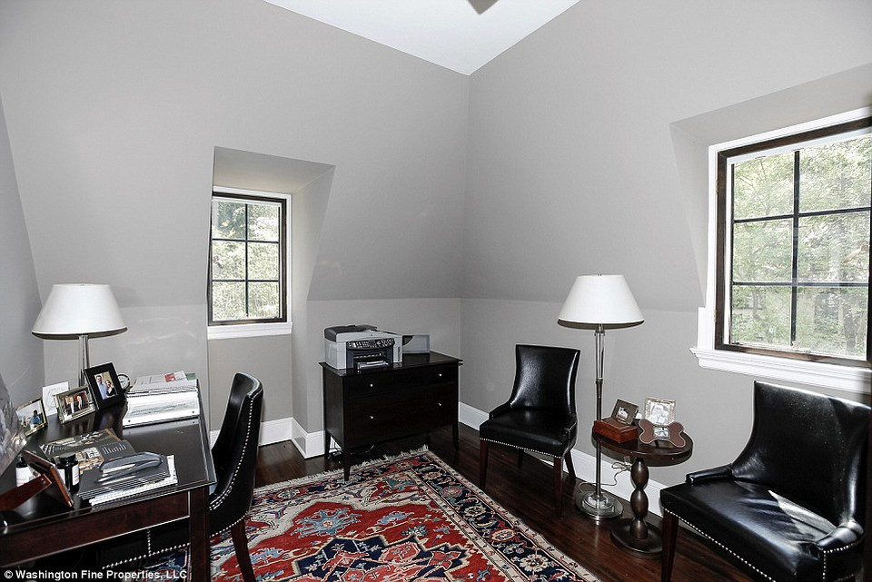 Phòng làm việc, nhiều khả năng ông Obama và bà Michelle mỗi người sẽ có một căn phòng như thế này (Nguồn: ​Daily Mail)