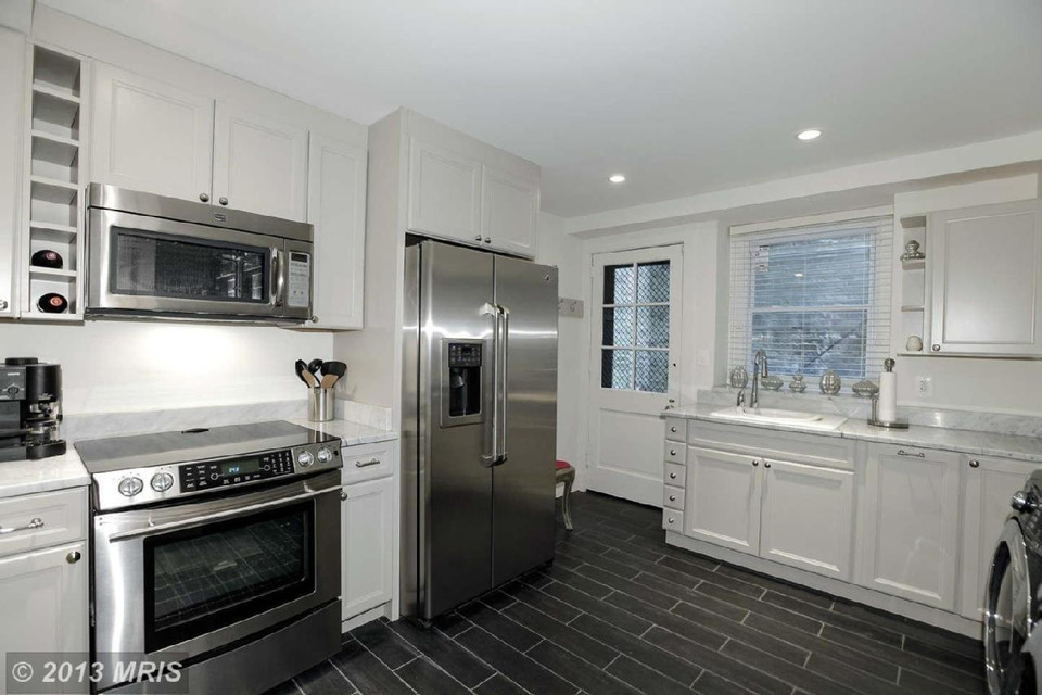 Một khu bếp khác trong ngôi nhà (Nguồn: New York Daily News)