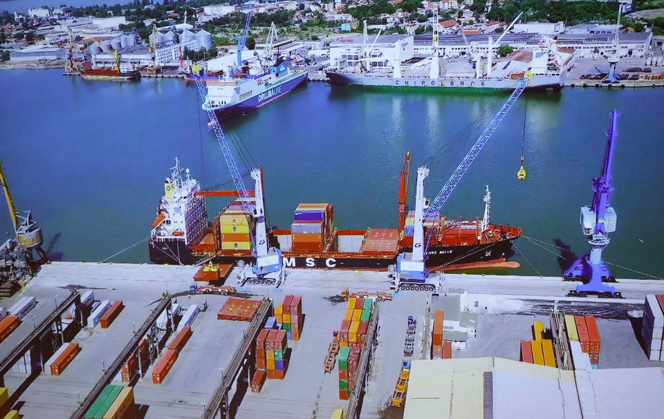 Cảng Burgas của Bulgaria (2023). (Ảnh: Doãn Tấn/TTXVN)