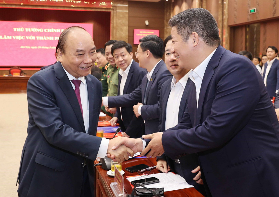 Thủ tướng Nguyễn Xuân Phúc và các đại biểu. (Ảnh: Thống Nhất/TTXVN)