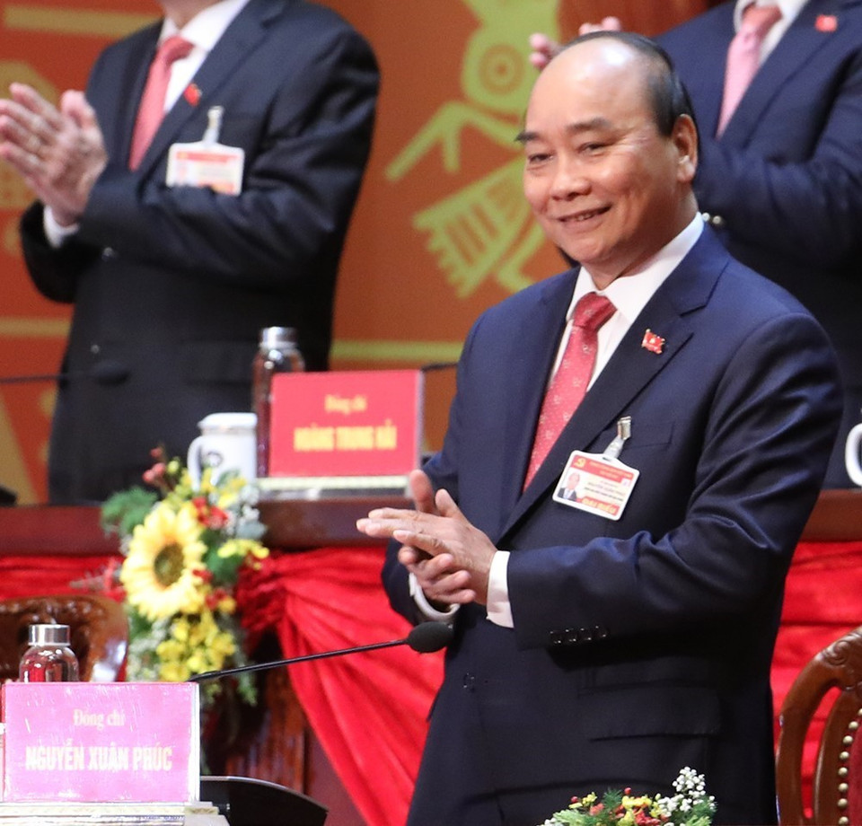 Ủy viên Bộ Chính trị, Thủ tướng Chính phủ Nguyễn Xuân Phúc tham gia Đoàn Chủ tịch Đại hội. (Ảnh: TTXVN)
