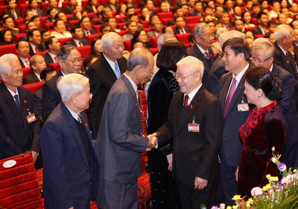 Tổng Bí thư, Chủ tịch nước Nguyễn Phú Trọng và Ủy viên Bộ Chính trị, Chủ tịch Quốc hội Nguyễn Thị Kim Ngân dự phiên khai mạc Đại hội. (Ảnh: TTXVN)