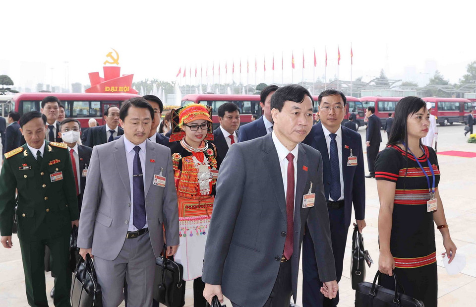 Các đại biểu đến dự phiên khai mạc đại hội. (Ảnh: TTXVN)