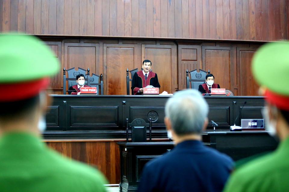  Hội đồng xét xử tuyên bác kháng cáo của bị cáo Nguyễn Thành Tài. (Ảnh: Thành Chung/TTXVN)