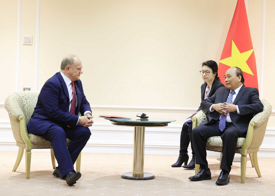 Sáng 2/11, tại Moscow, Chủ tịch nước Nguyễn Xuân Phúc đã tiếp Chủ tịch Đảng Cộng sản Nga Gennady Zyuganov. (Ảnh: Thống Nhất/TTXVN)
