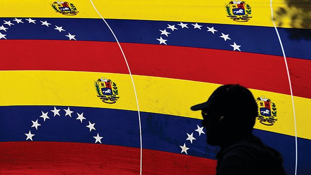 Mỹ lại áp đặt các biện pháp trừng phạt mới nhằm vào Venezuela ảnh 1