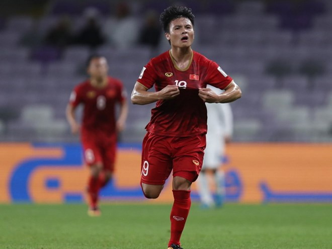 Tuyển Việt Nam đã lách qua khe cửa hẹp ở Asian Cup như thế nào? ảnh 1