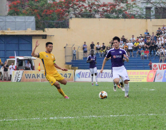 Vòng 9 V-League: Thanh Hóa thắng đậm đương kim vô địch Hà Nội ảnh 1