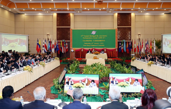 Quang cảnh Phiên toàn thể cuối cùng của Hội nghị APPF-27. (Ảnh: Trọng Đức/TTXVN) Chủ tịch Quốc hội Nguyễn Thị Kim Ngân dự bế mạc APPEF-27 ảnh 2