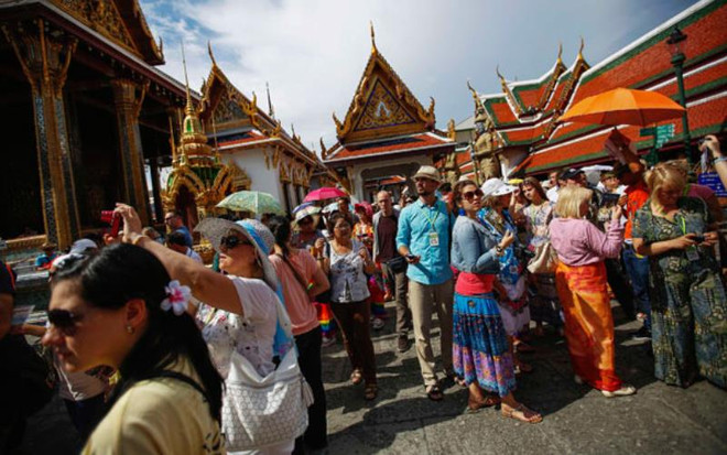 Khách du lịch tham quan tại Thái Lan. (Nguồn: thai-tourism) Thái Lan tiếp tục gia hạn chính sách miễn thị thực cho du khách ảnh 1