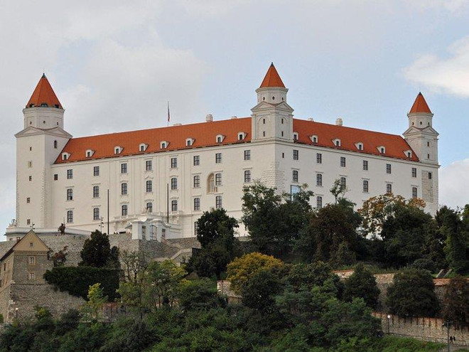 25 công ty khổng lồ với doanh thu lớn hơn GDP của cả một quốc gia ảnh 15