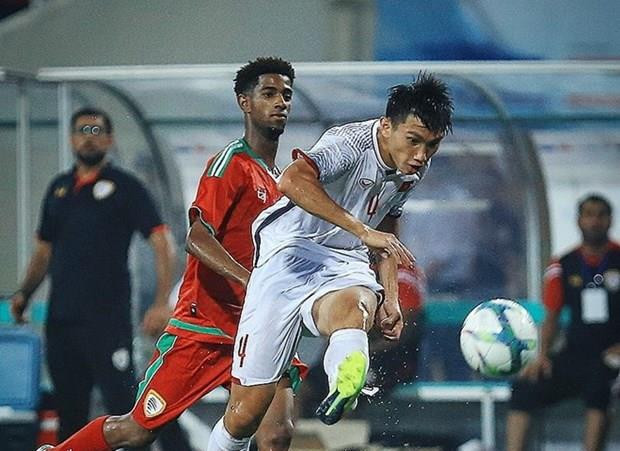 Đoàn Văn Hậu trong trận đấu giao hữu với U23 Oman. (Ảnh: Trọng Đạt/TTXVN) Borussia Mönchengladbach đưa Đoàn Văn Hậu vào 'tầm ngắm' ảnh 1
