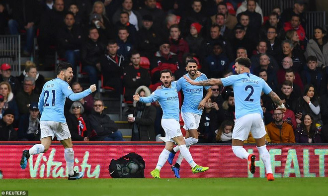 Premier League: M.U trở lại tốp 4, Man City lên ngôi đầu ảnh 1