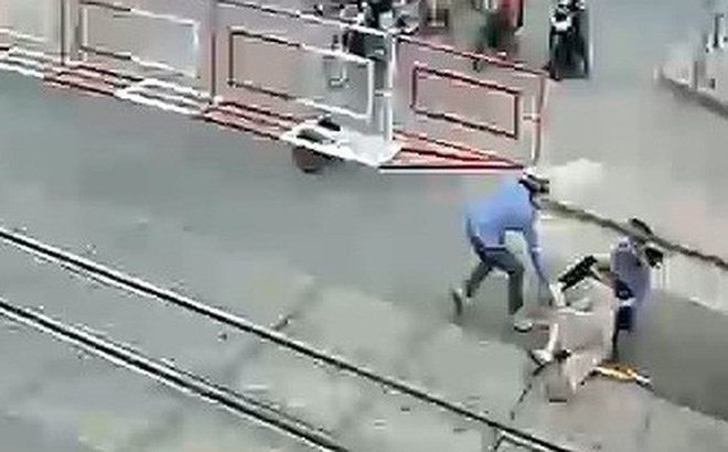 Đồng Nai: Khen thưởng hai nữ nhân viên gác chắn dũng cảm cứu người ảnh 1