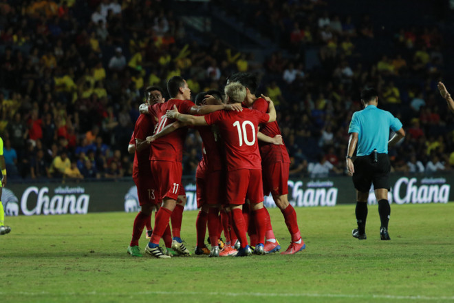 Thua trên chấm luân lưu định mệnh, tuyển Việt Nam vẫn lọt top 16 ảnh 2