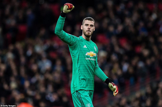 David de Gea được đưa 'lên mây' sau khi giúp M.U hạ Tottenham ảnh 1