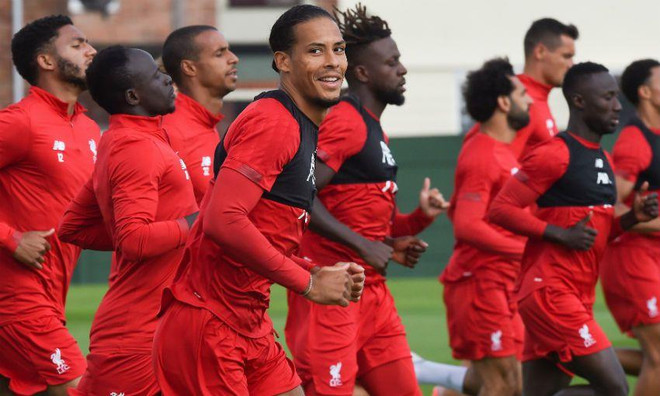 Liverpool sẵn sàng cho trận 'đại chiến' Napoli trên đất Italy ảnh 1