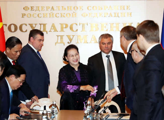 Chủ tịch Quốc hội hội đàm với Chủ tịch Duma Quốc gia Liên bang Nga ảnh 2