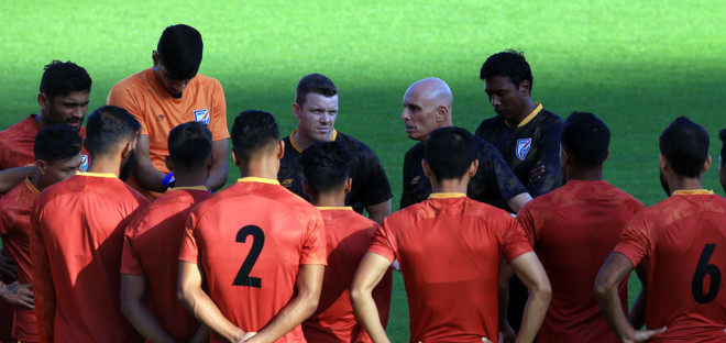 Tuyển Thái Lan và Ấn Độ 'tuyên chiến' trước trận ra quân Asian Cup ảnh 3