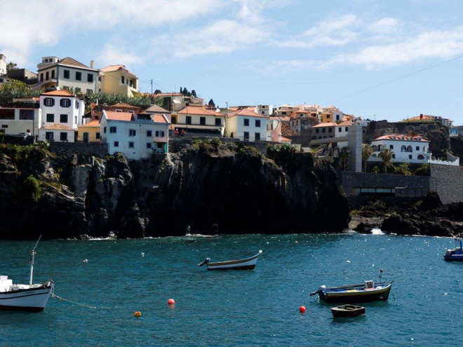 25 công ty khổng lồ với doanh thu lớn hơn GDP của cả một quốc gia ảnh 23