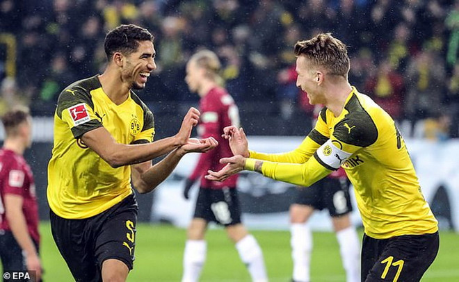 Dortmund bỏ xa Bayern đến 9 điểm sau màn 'hủy diệt' Hannover 96 ảnh 1