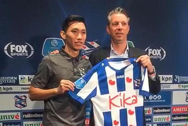 Đoàn Văn Hậu chính thức gia nhập SC Heerenveen, khoác áo số 15 ảnh 1