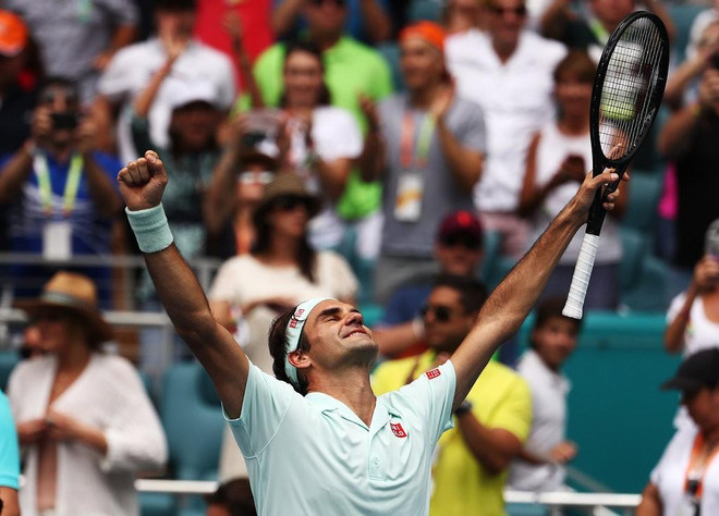 'Hạ gục nhanh' Isner, Federer lần thứ tư lên ngôi tại Miami Open ảnh 1