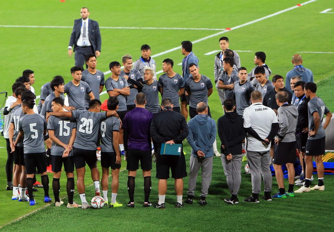 Tuyển Thái Lan và Ấn Độ 'tuyên chiến' trước trận ra quân Asian Cup ảnh 1