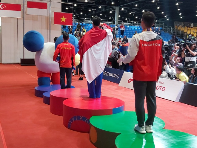 VĐV Indonesia chỉ biết tin cha mất sau khi giành HCV tại SEA Games 30 ảnh 2