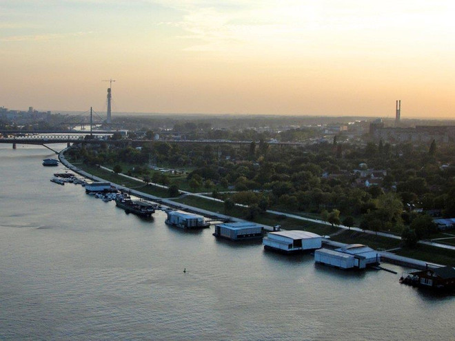 25 công ty khổng lồ với doanh thu lớn hơn GDP của cả một quốc gia ảnh 19