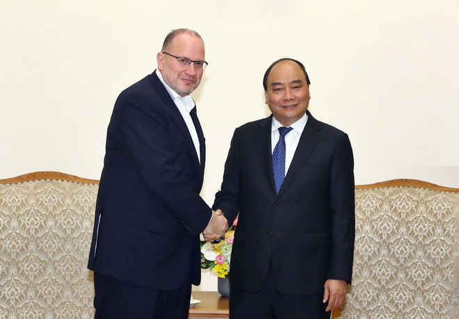 Thủ tướng tiếp lãnh đạo tập đoàn Boeing và tập đoàn HSBC ảnh 1