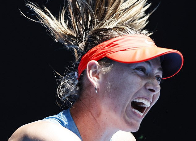 ​'Búp bê' Maria Sharapova bị tố chơi xấu ở Australian Open ảnh 1