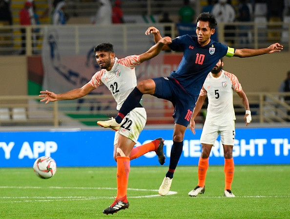 Truyền thông Thái Lan cay đắng khi nói về thảm bại của đội nhà ảnh 1