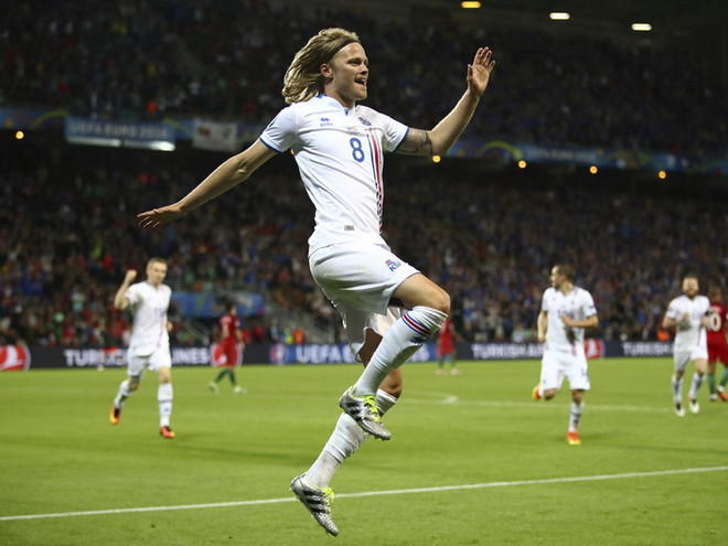 Tân binh Iceland tạo cú sốc lớn trước đội tuyển Bồ Đào Nha ảnh 1