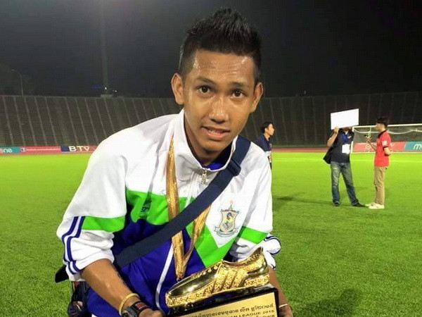 Chan Vathanaka - Niềm hy vọng của Campuchia tại AFF Cup 2016 ảnh 1